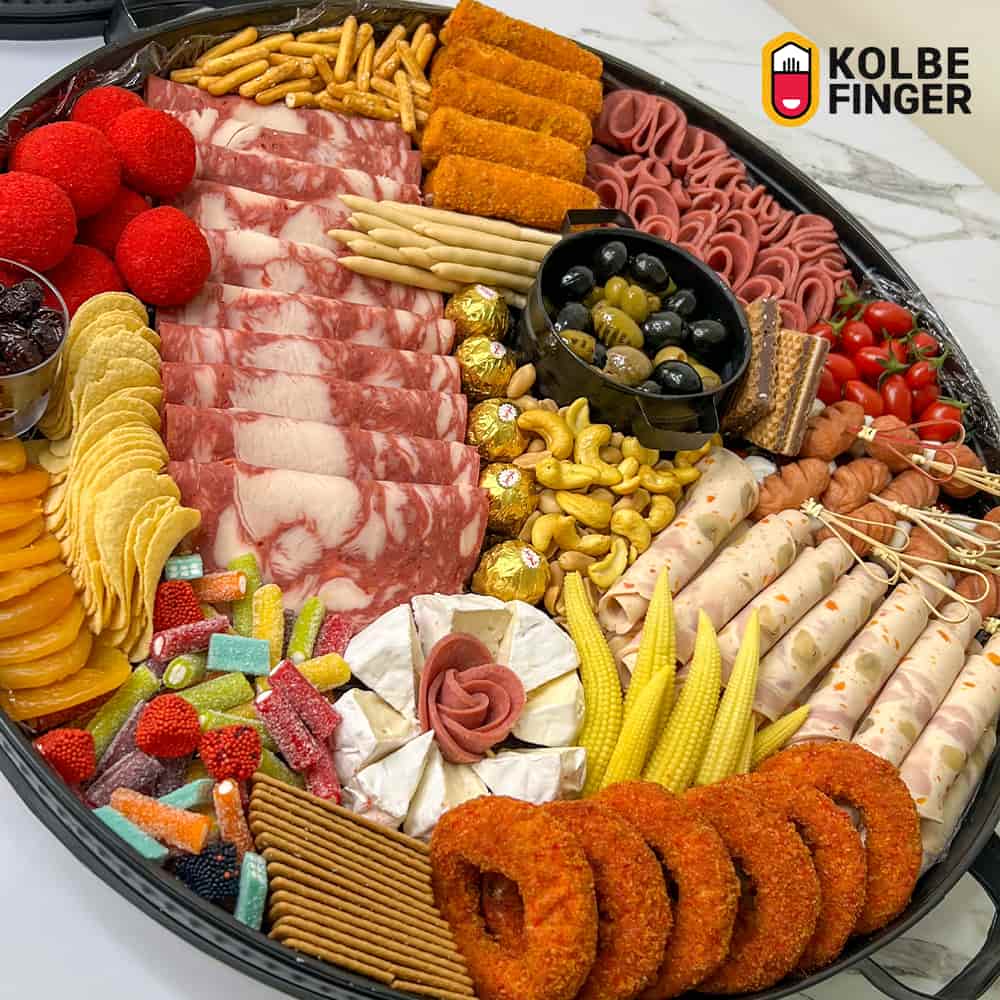 سینی مزه و فینگر